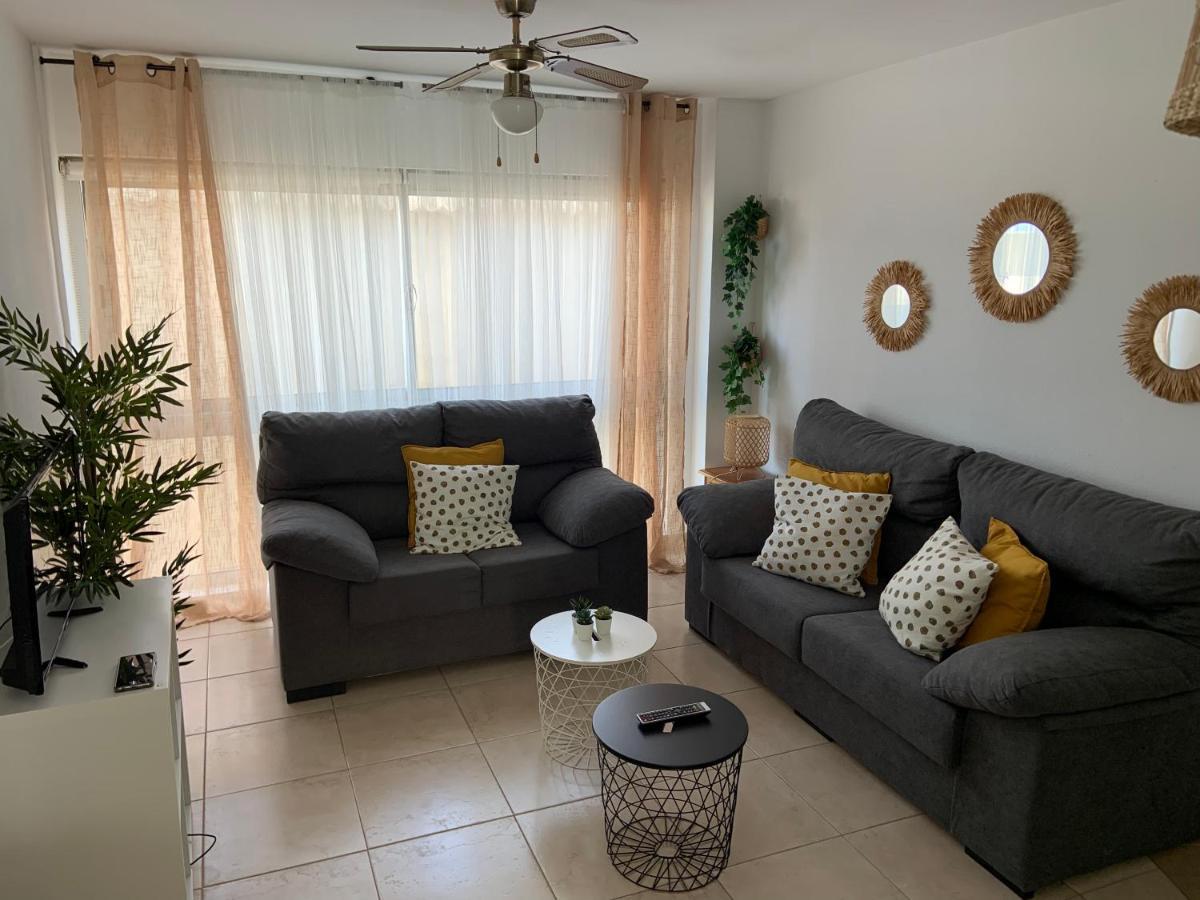 Apartamento Aqui Vive Un Artista Conil De La Frontera Bagian luar foto